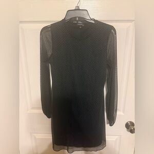 Women’s Black Polka Dot Long Sleeve Shift Dress